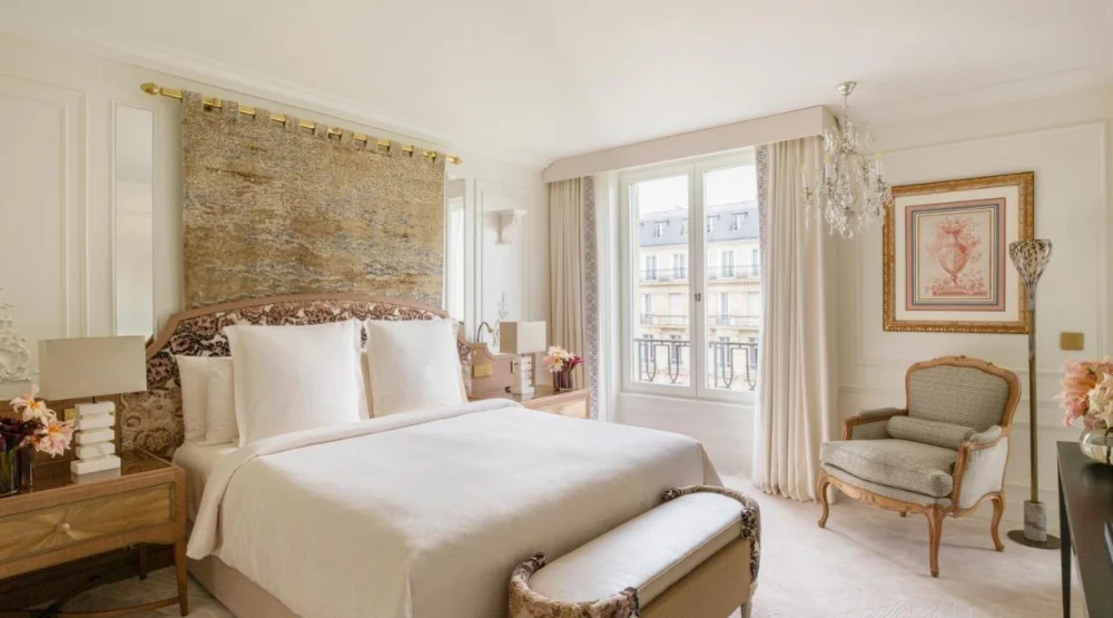 Grand Premier Suite at Four Seasons George V Hotel