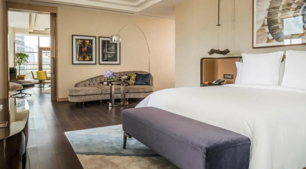 Deluxe Terrace Suite at Four Seasons Hotel Dubai International Financial Center