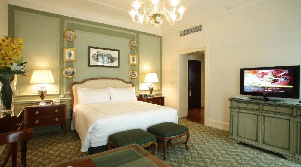 Premier King Room at Four Seasons Hotel Firenze