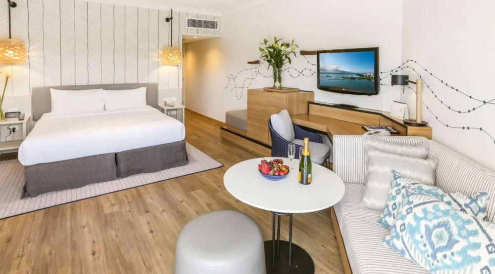 Executive Marina Room at Shangri-La Marina Cairns