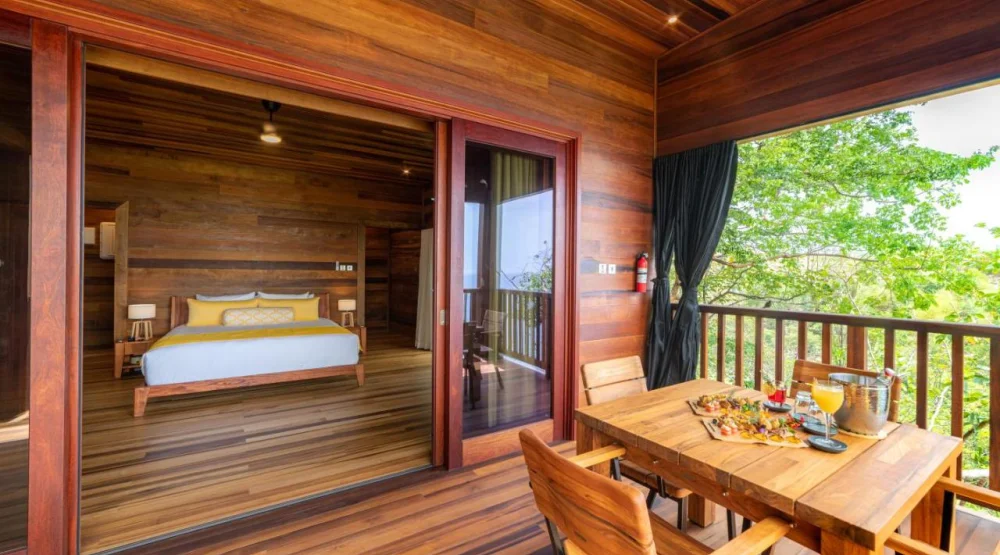 Suite at Secret Bay