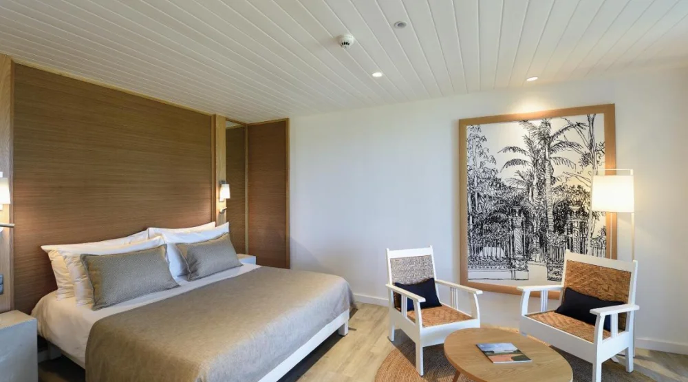Standard Room with Sea View – Honeymooners Only at Canonnier Beachcomber Golf Resort & Spa