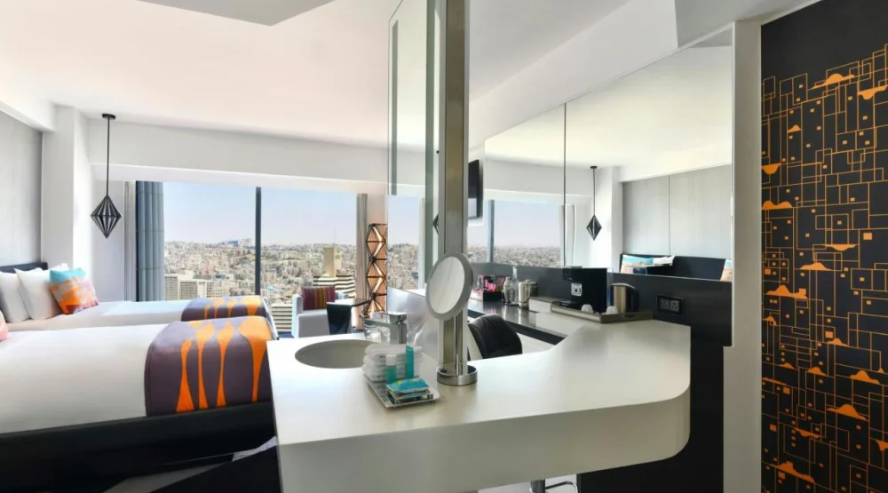Deluxe Guest Room, City View, Two Twin Beds, High Floor, 20th Floor and Above at W Amman