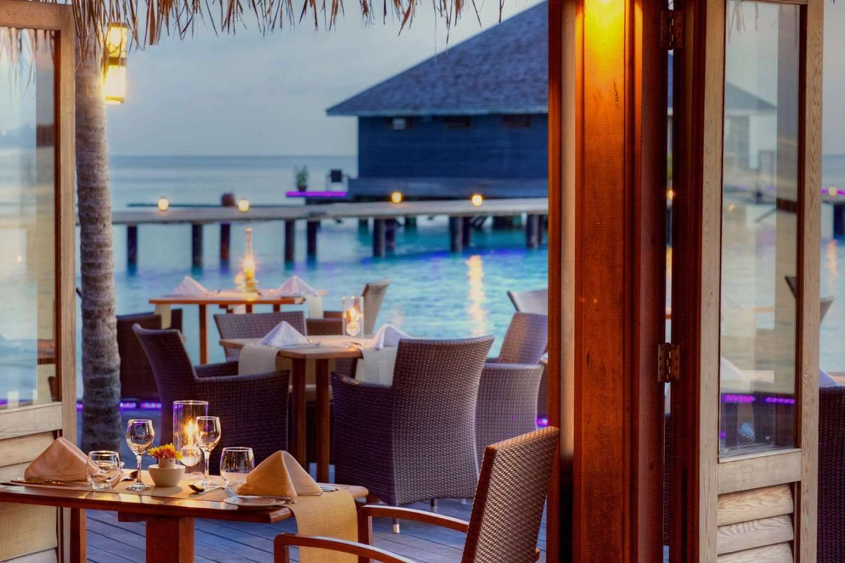 Komandoo Island Resort