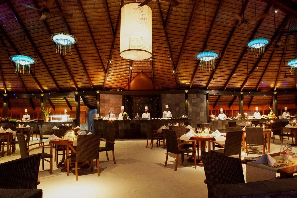 Komandoo Island Resort