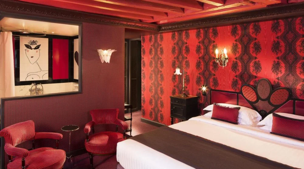 Suite Cocotte at Les Dames Du Pantheon