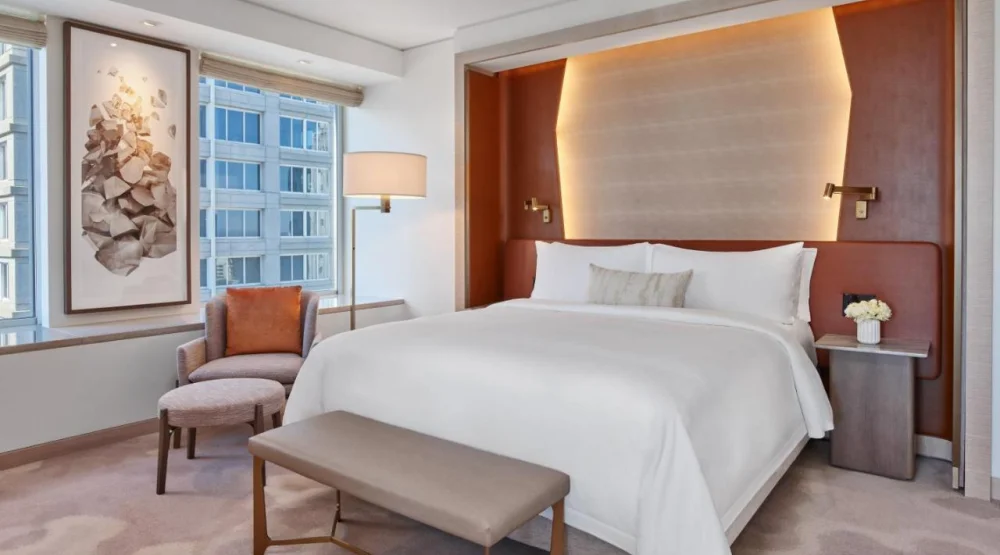 Great Metropolitan Suite, One Bedroom Suite, One King, Corner Room at The St. Regis San Francisco