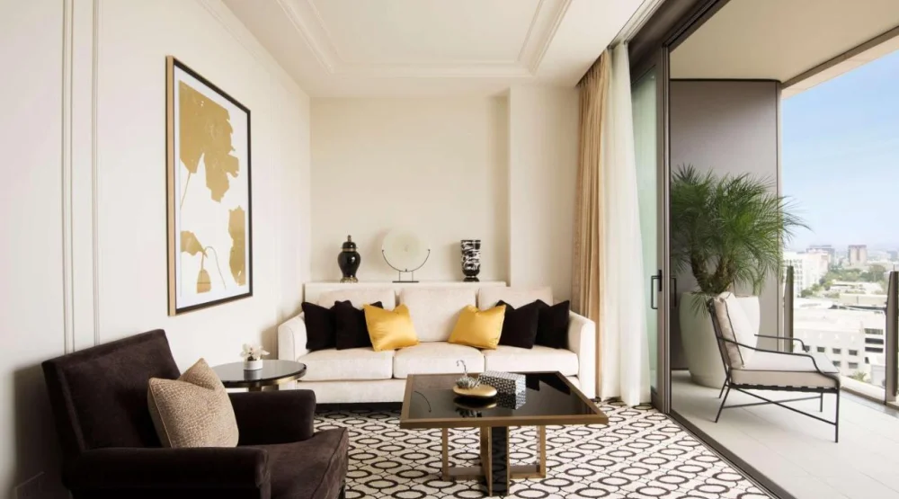 Deluxe Corner Junior Suite with Terrace and View - High Floor at Waldorf Astoria Beverly Hills