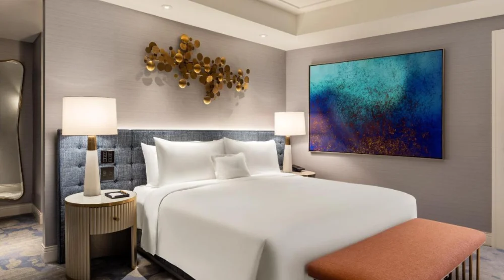 Panorama Suite Mountain View at Fontainebleau Las Vegas