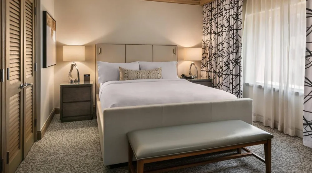 One Bedroom Suite, One King, Sofa Bed, Golf View, Ground Floor at The Canyon Suites at The Phoenician Luxury Collection