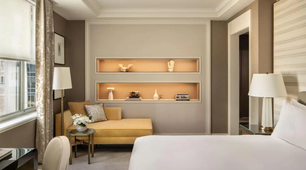Premium One Bedroom Suite - Park Avenue View at Waldorf Astoria New York
