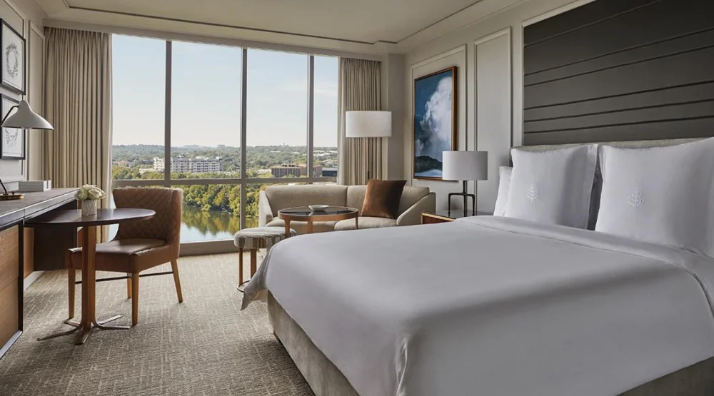 Deluxe Lake View High Floor Room at Four Seasons Austin