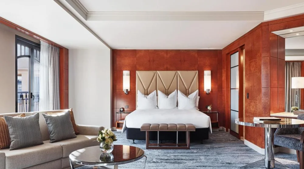 Deluxe King Room with View at Park Hyatt Melbourne