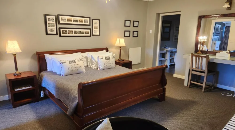 Suite at Cleopatra Mountain Farmhouse