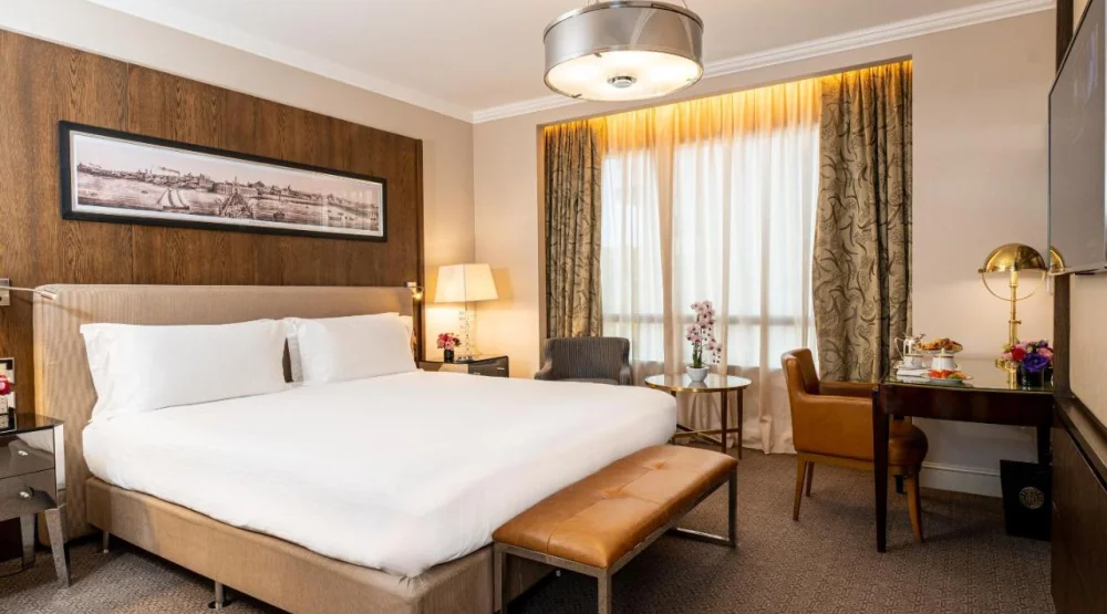 Deluxe Room at Alvear Icon Hotel
