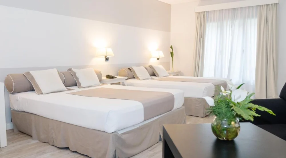 Superior Family Room at Loi Suites Recoleta Hotel