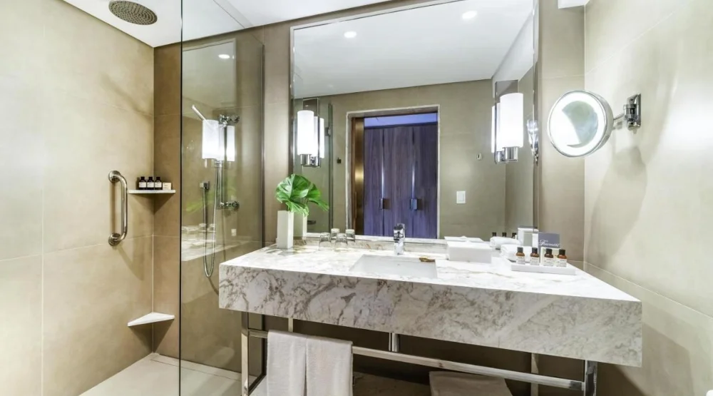 Deluxe Twin Room with City View at Fairmont Rio De Janeiro Copacabana