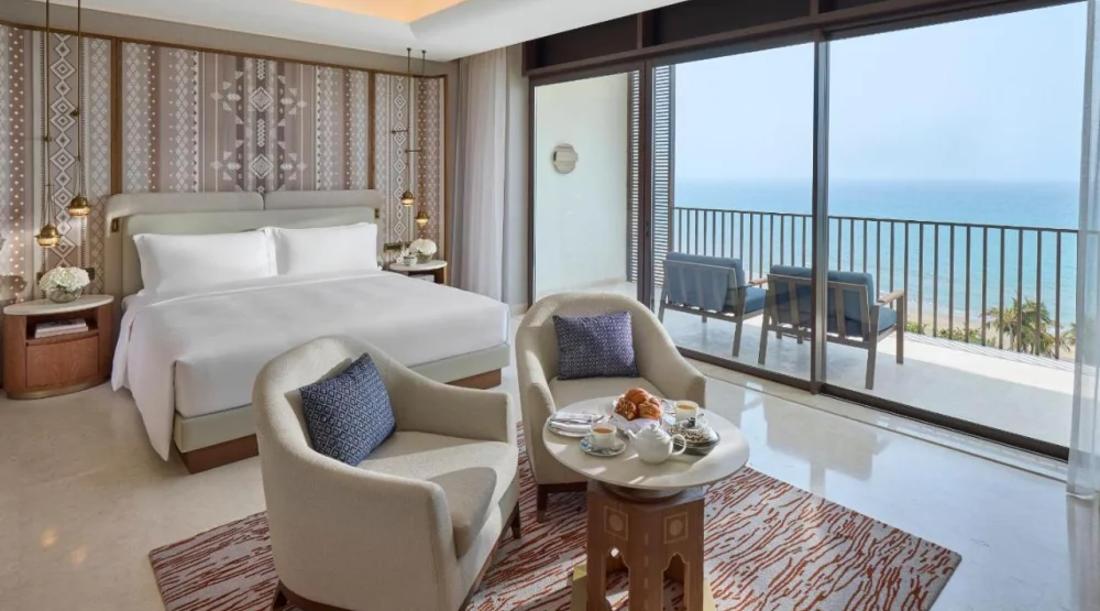 Signature Sea View Suite at Mandarin Oriental Muscat