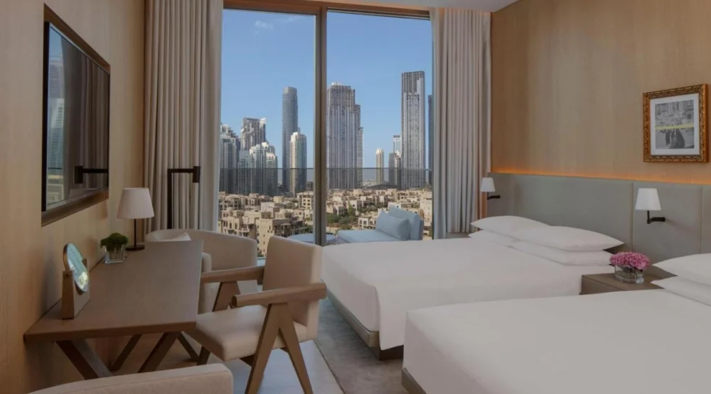 Deluxe Queen Room with Balcony and Burj Khalifa View at The Dubai EDITION