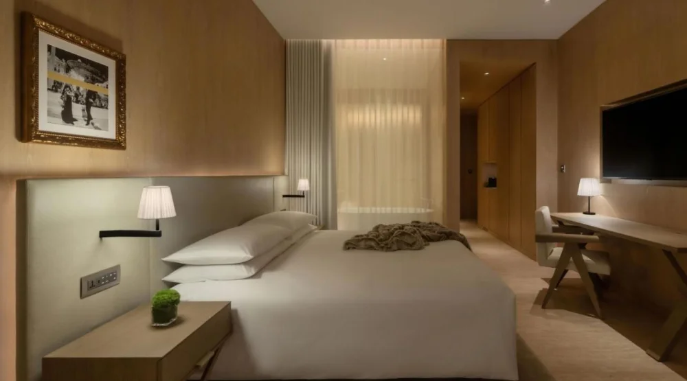 Guest King Room with Balcony at The Dubai EDITION
