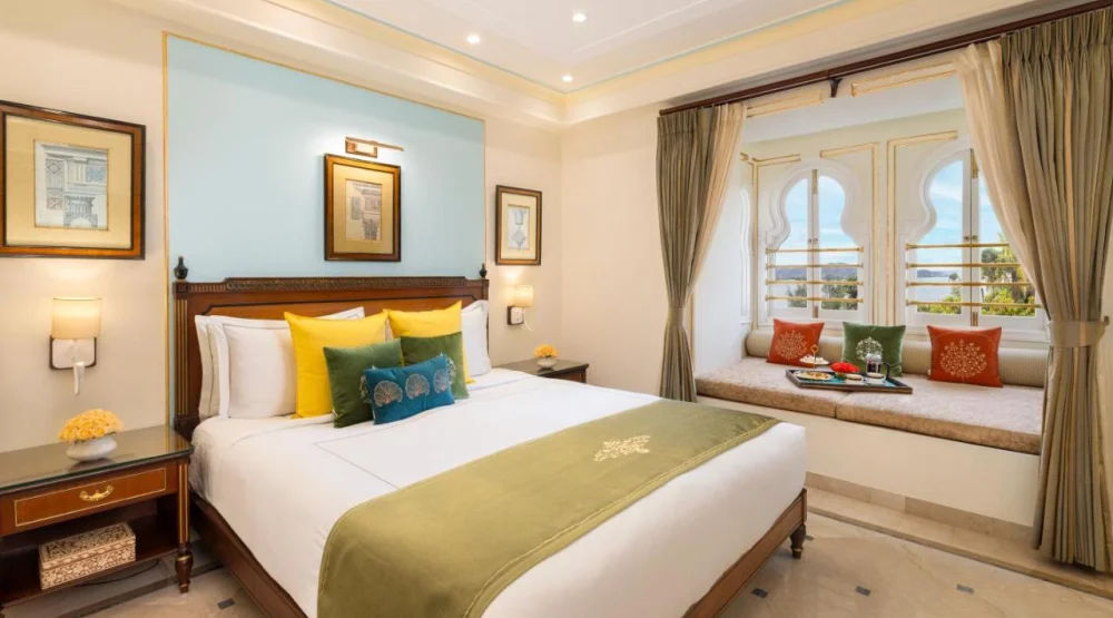 Deluxe Suite at Taj Fateh Prakash Palace