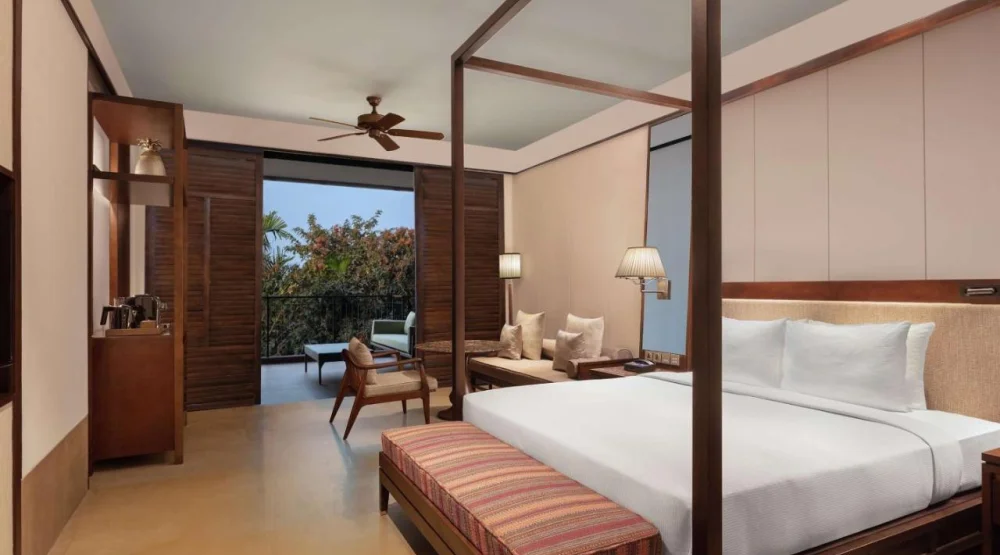 Deluxe King Room with Garden Sit-out at Hilton Goa Resort