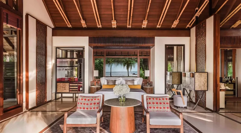 Beach Villa with Pool at One&Only Reethi Rah