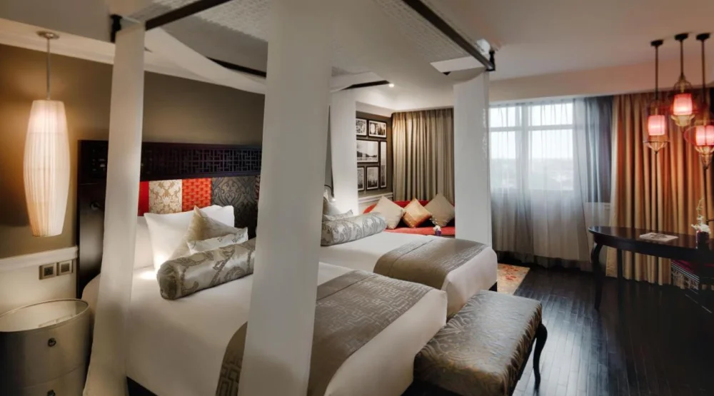 Deluxe Twin Room at Hotel Royal Hoi An