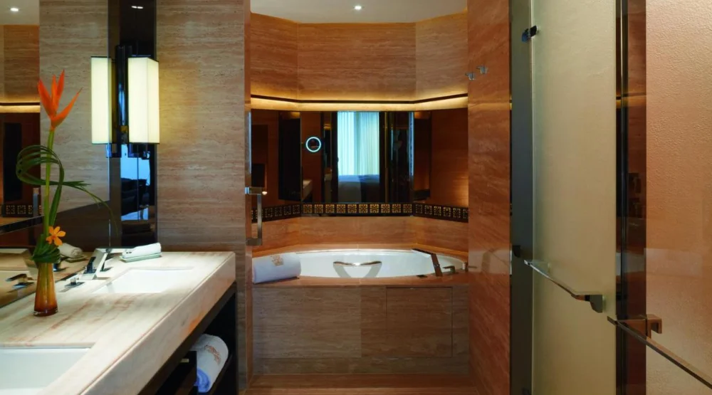 Grand Seaview Room with King Bed at The Ritz-Carlton Hong Kong