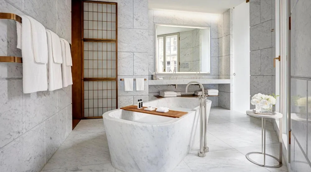 Grand Regent Suite at Hotel Cafe Royal