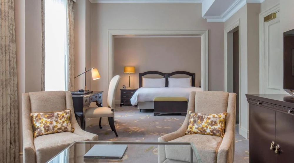 Deluxe Suite, One Queen at JW Marriott Grosvenor House London