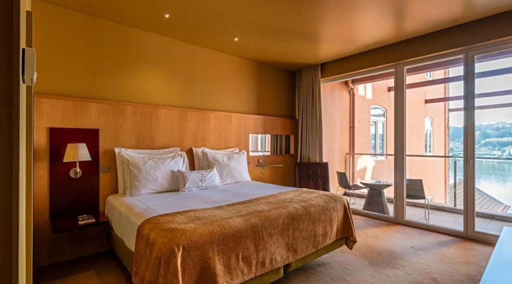 Suite with Balcony at Pestana Palacio Do Freixo