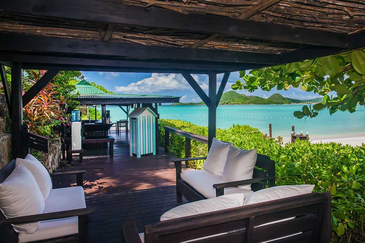 Cocos Hotel