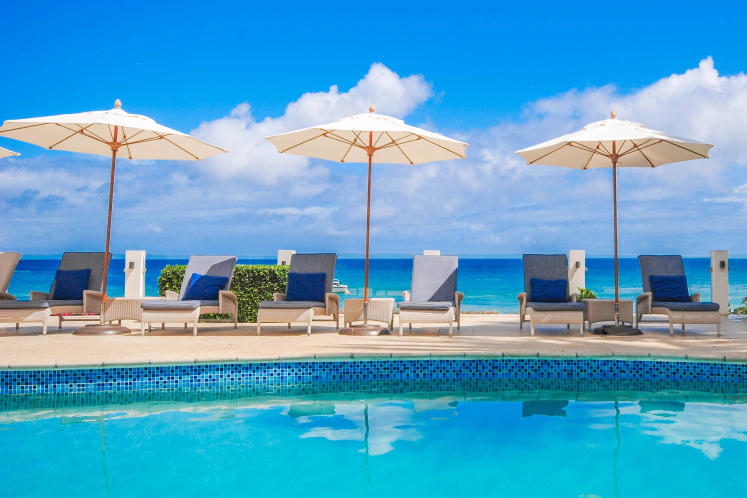 Blue Waters Resort & Spa