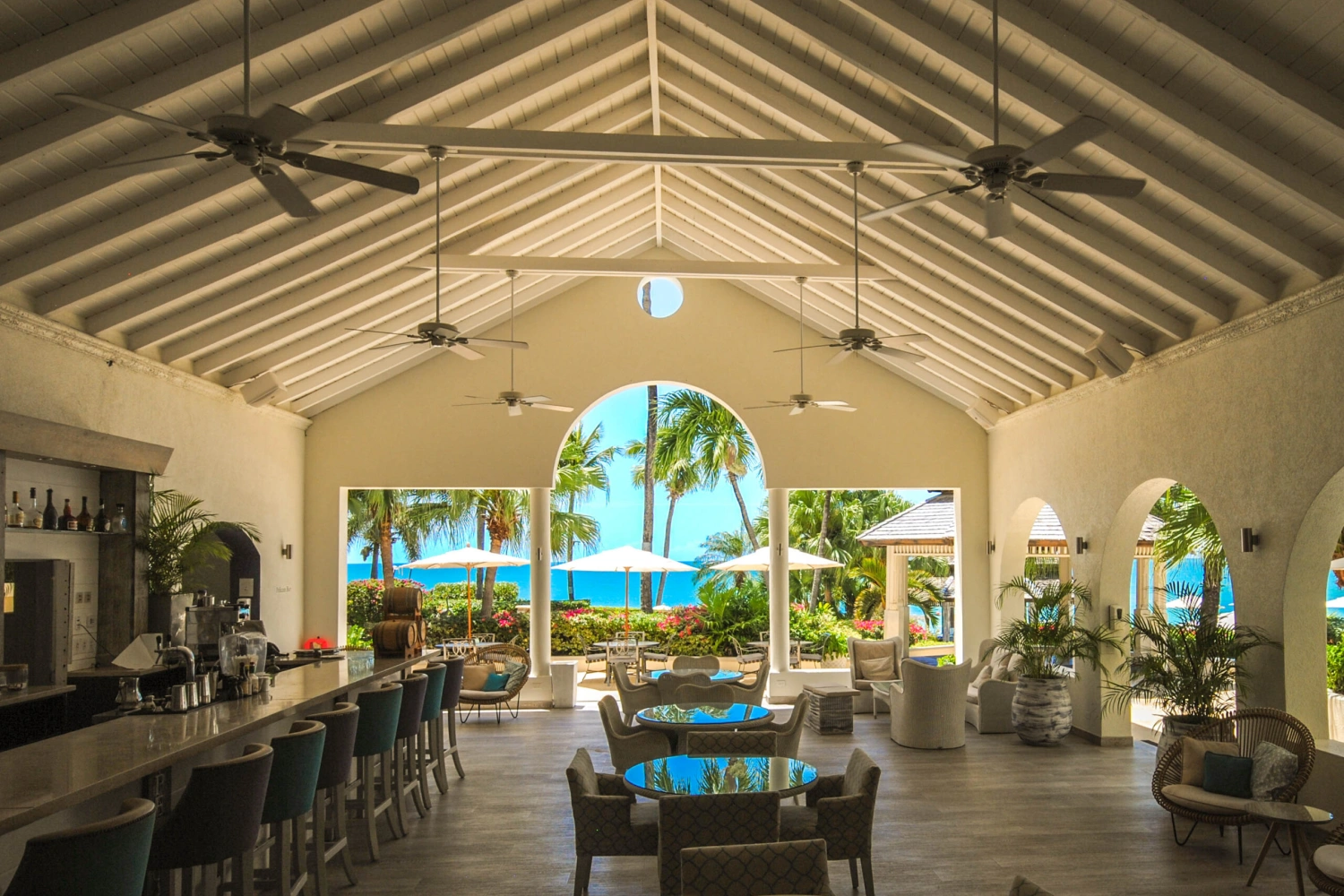 Blue Waters Resort & Spa