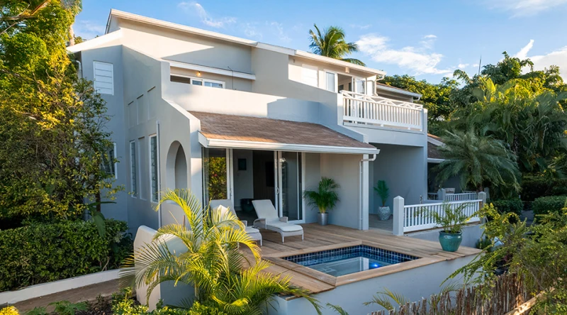 Luxury Suite with Plunge Pool at Blue Waters Resort & Spa