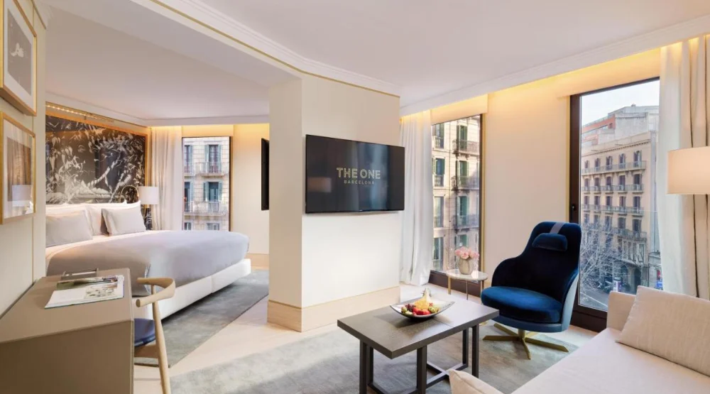 Corner Junior Suite at The One Barcelona