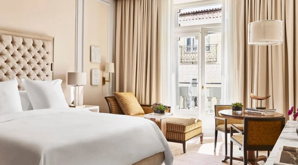 Deluxe Room with Juliet Balcony at Four Seasons Madrid