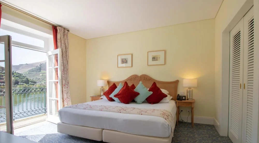 Master Suite with Douro River View at The Vintage House, Douro