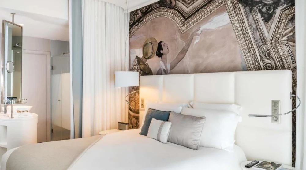Classic Queen Room with Terrace at Cures Marines Trouville Hotel Thalasso & Spa