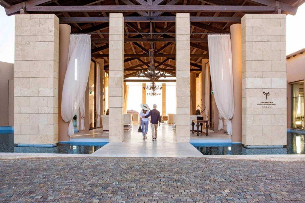 The Romanos, a Luxury Collection Resort