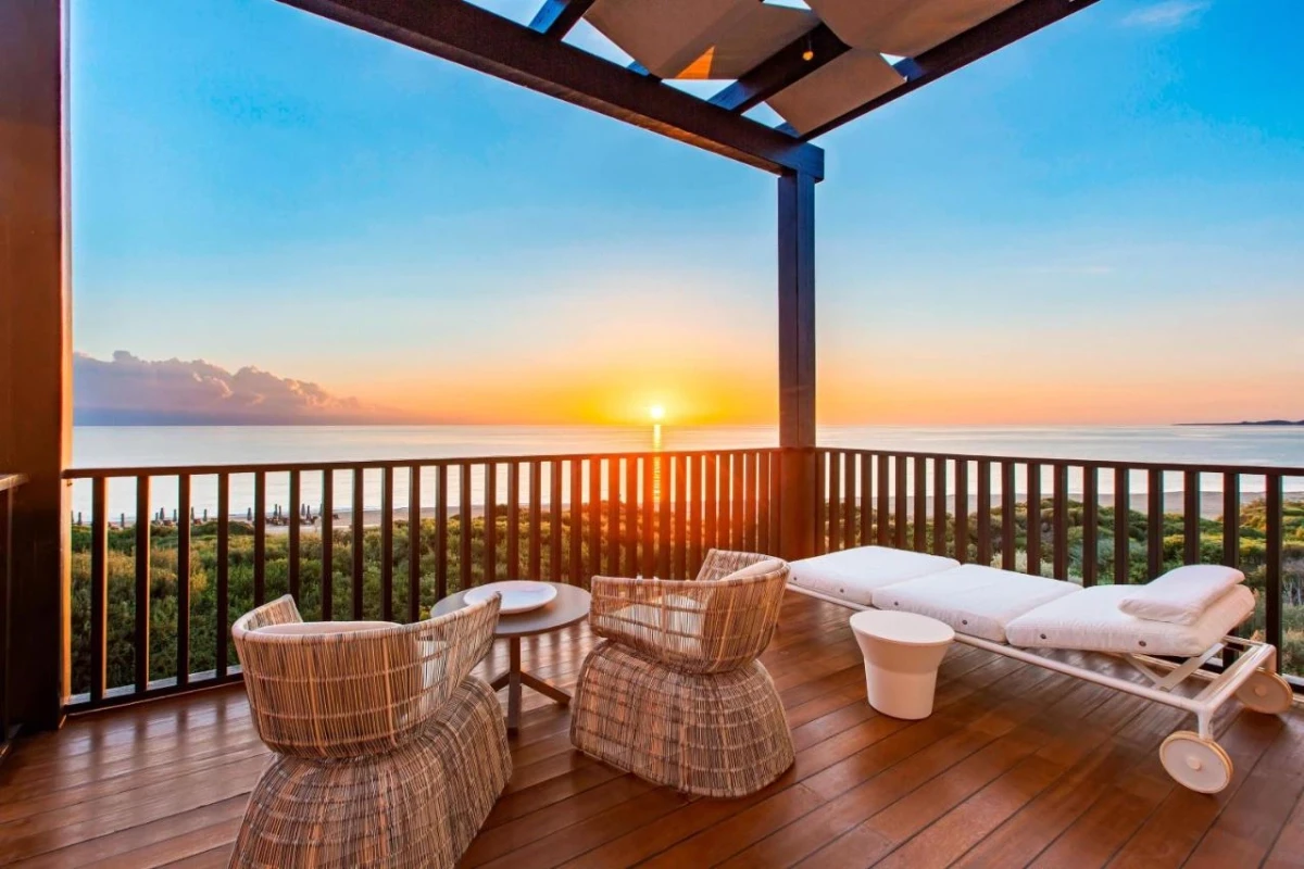 The Romanos, a Luxury Collection Resort