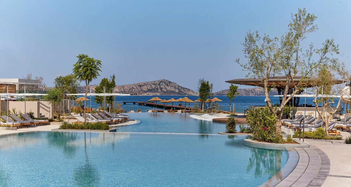 W Costa Navarino