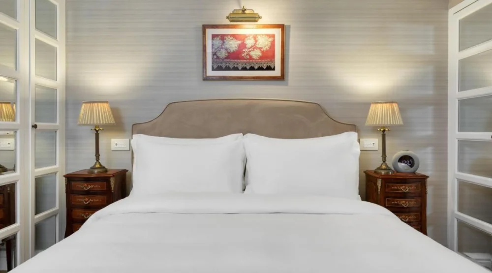 Deluxe Suite One Bedroom at King George, a Luxury Collection Hotel
