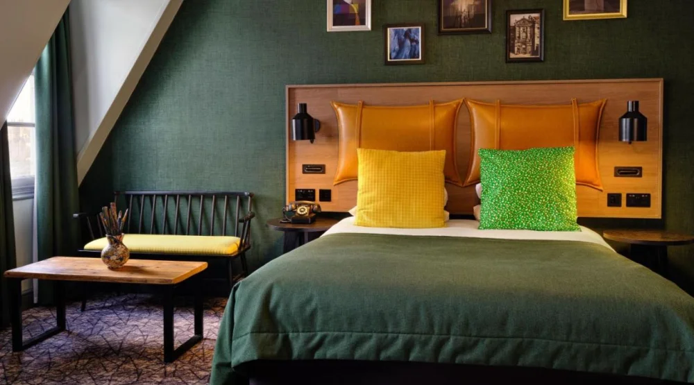 Gallery Family, Guest Room, One King, Sofa Bed at Abbey Hotel Bath, a Tribute Portfolio Hotel