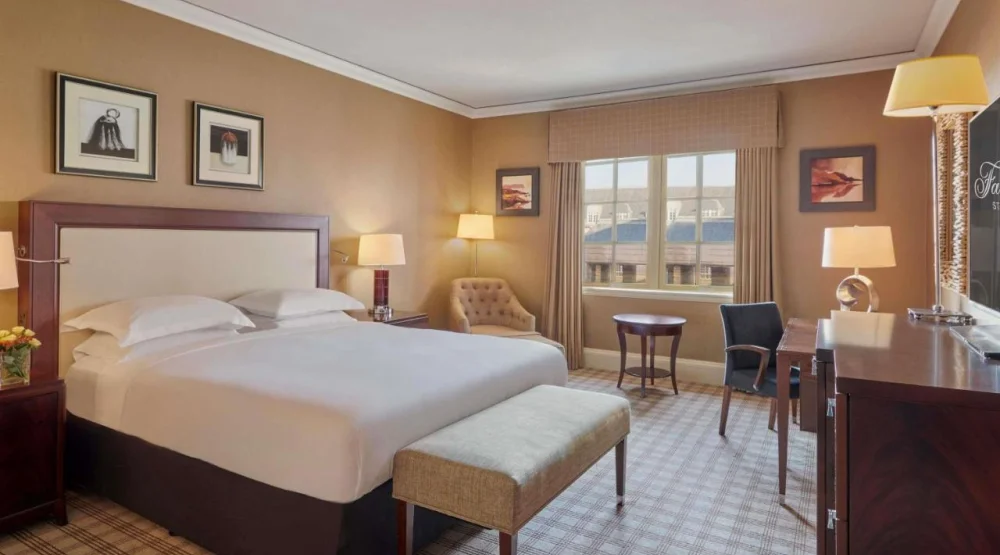 Deluxe King Room with Sea View at Fairmont St Andrews