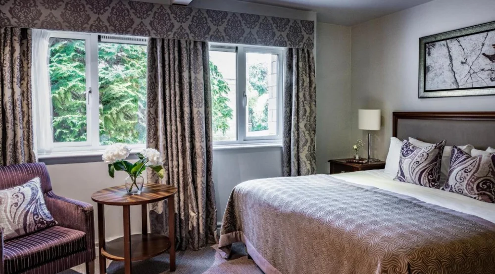 Classic Double Or Twin Room with Shower at Bailbrook House Bath Hotel