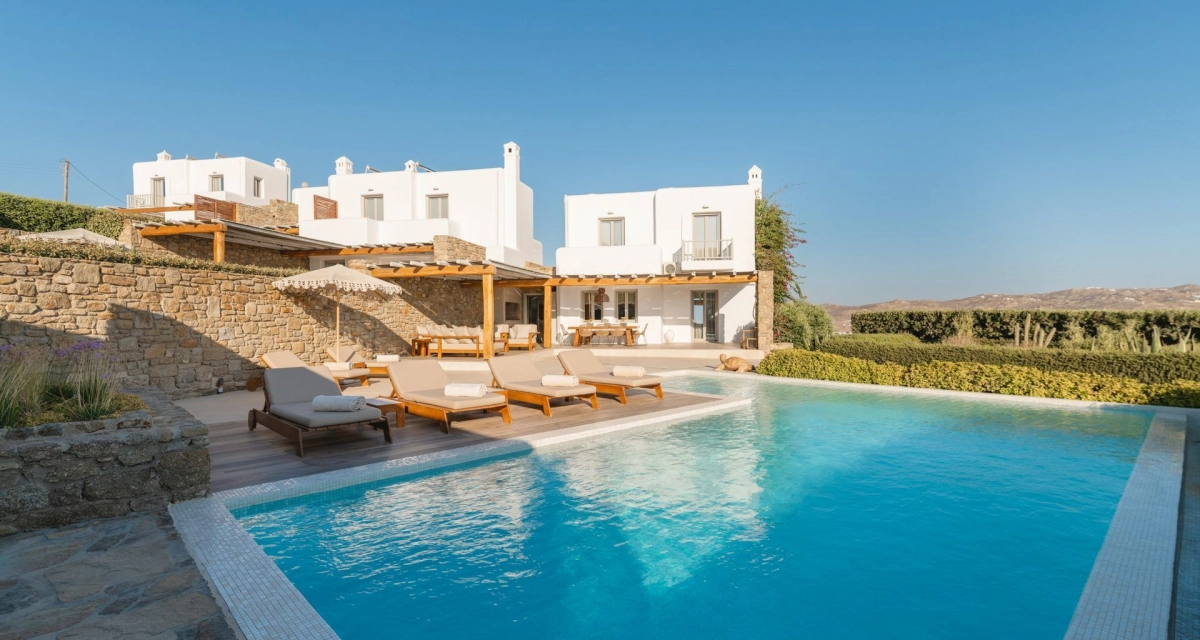 M Four Villa