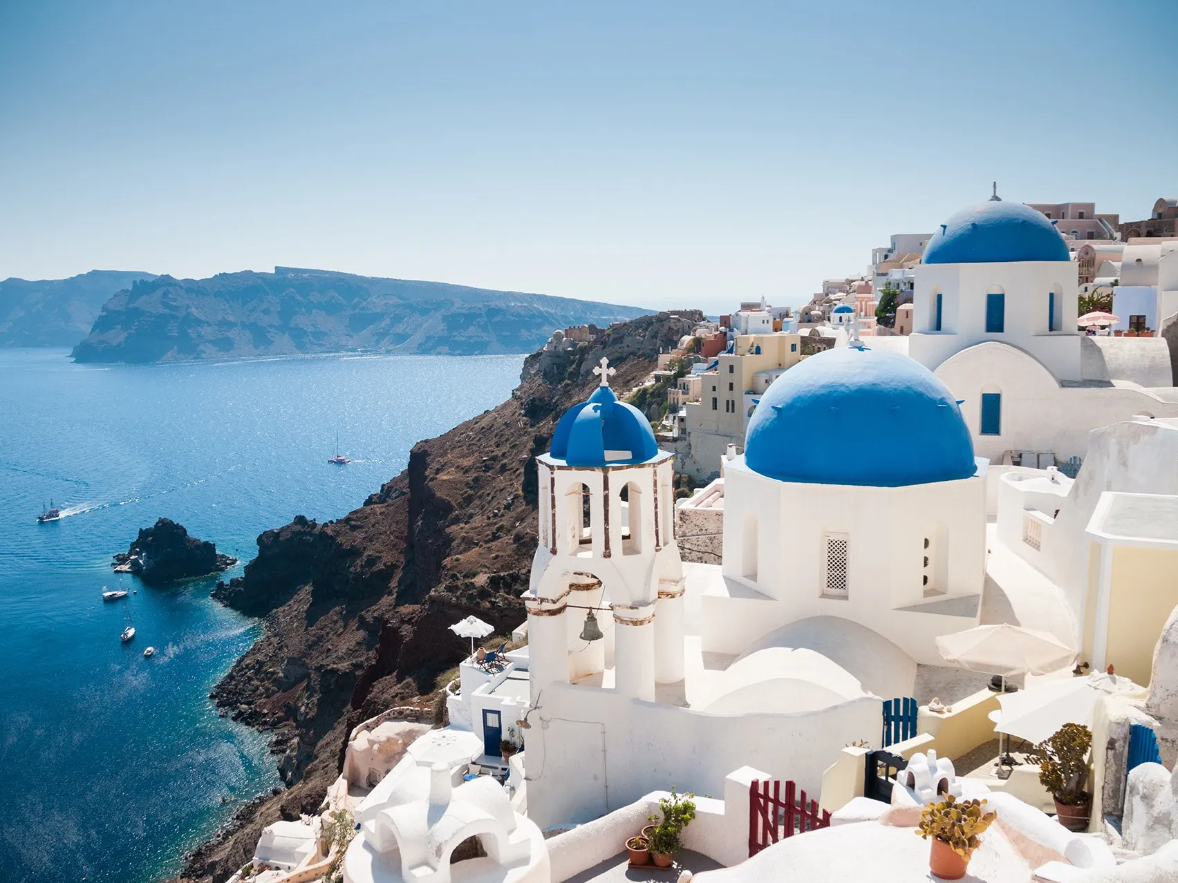 The most beautiful hotels in Santorini